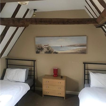 18Th Century Character Apartment. Ipswich Bagian luar foto